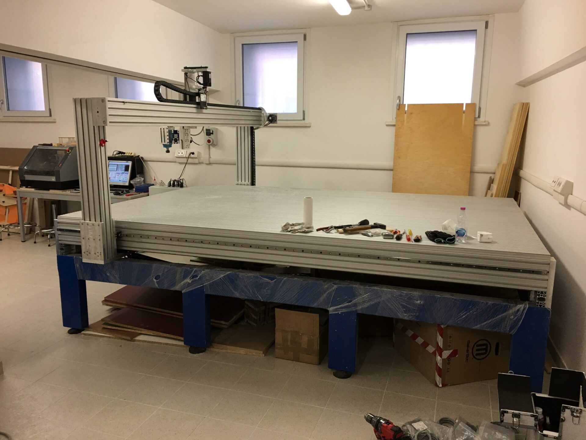 pantografo cnc di grandi dimensioni