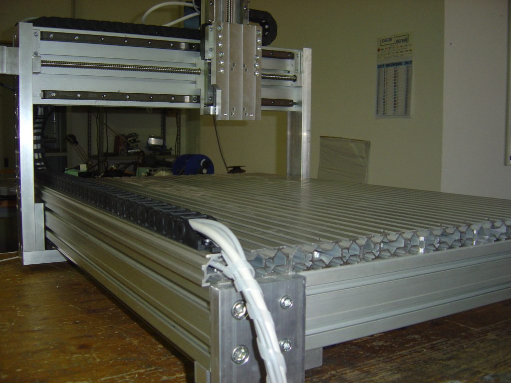 Pantografo cnc - per legno alluminio plastica ottone